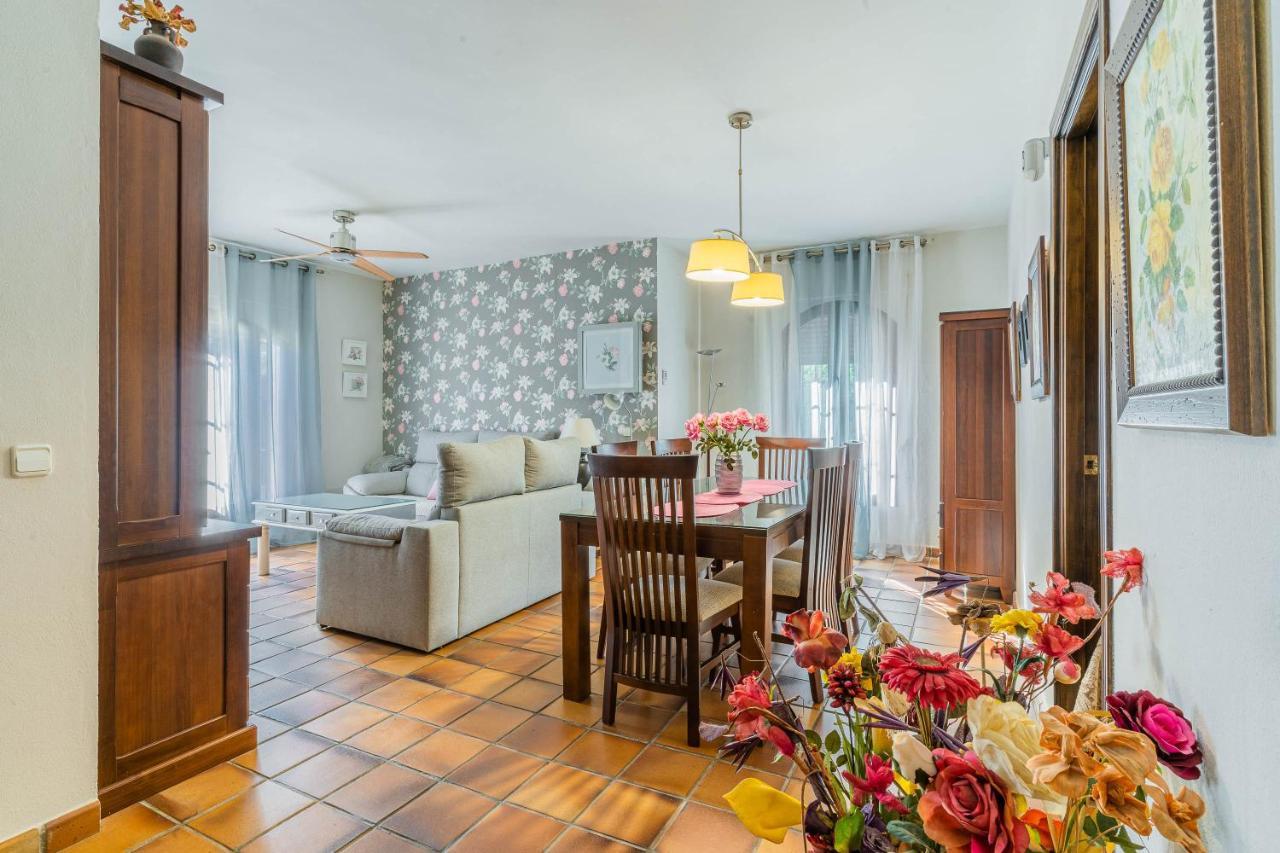 El Santiscal Holiday home *