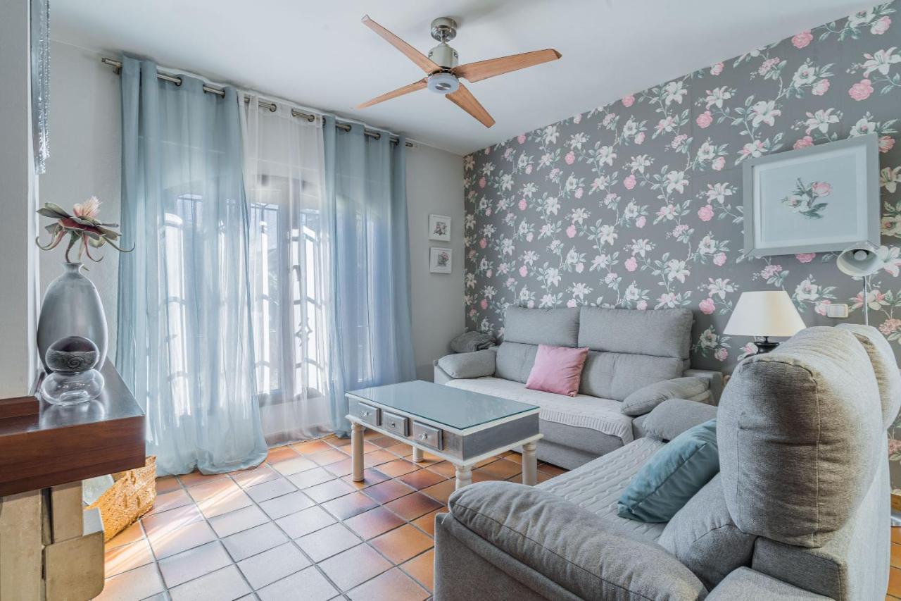 El Santiscal Holiday home